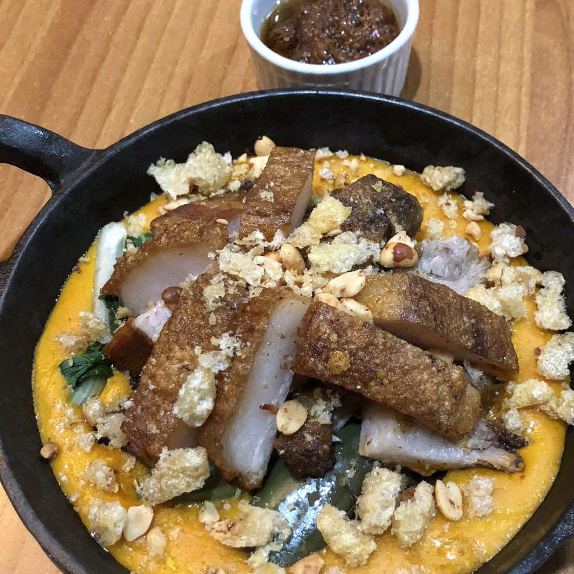 Kare Kare Bagnet